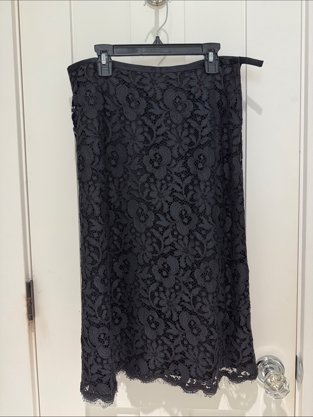 Ann Taylor Black Lace Midi Skirt